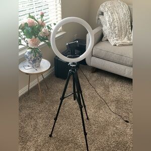 Ring light tripod
